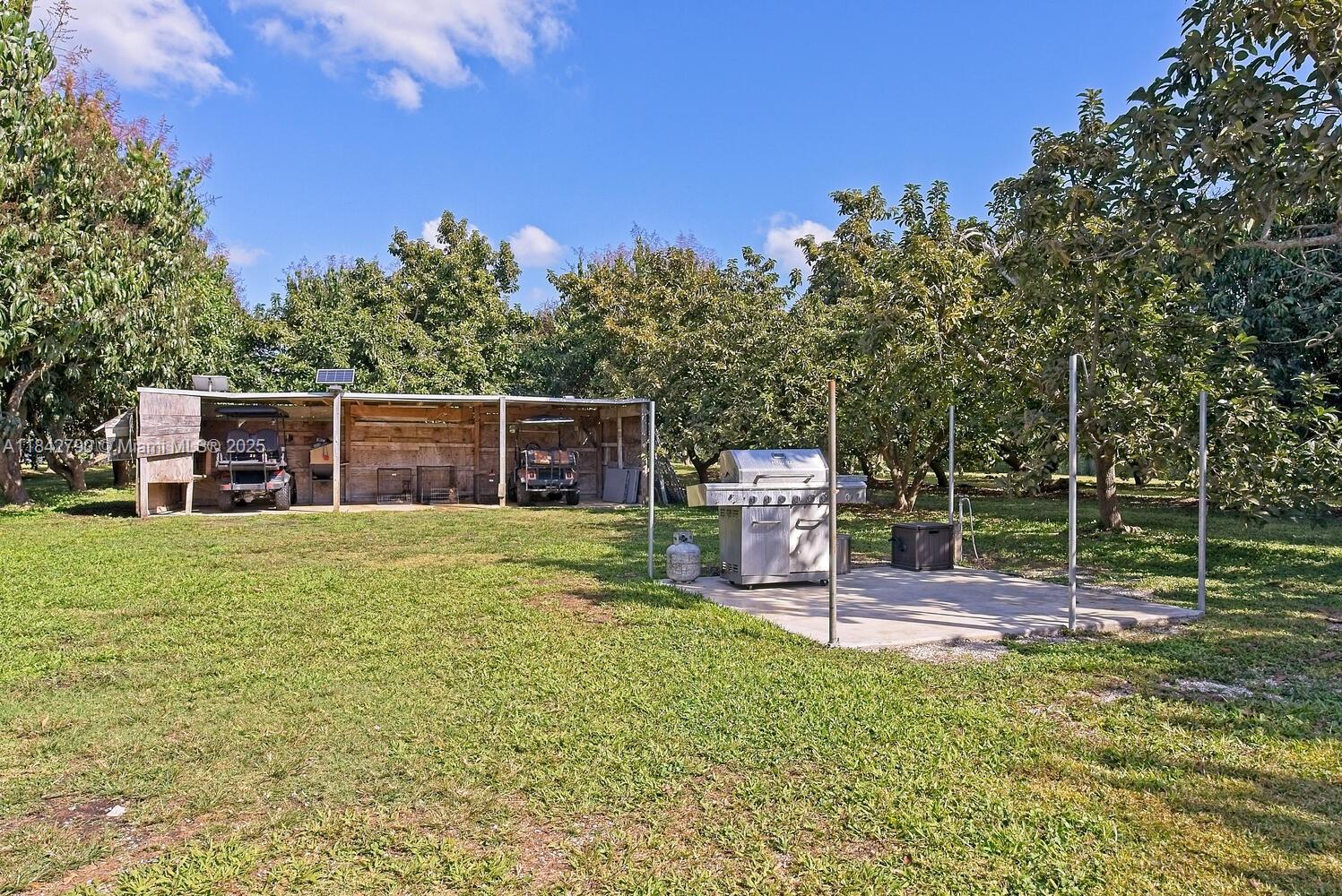 REDLANDS - Residential