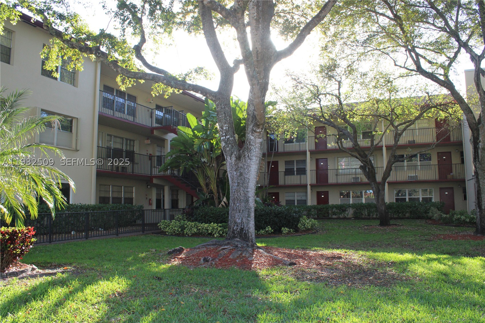 NEW HAMPTON AT CENTURY VI - Residential