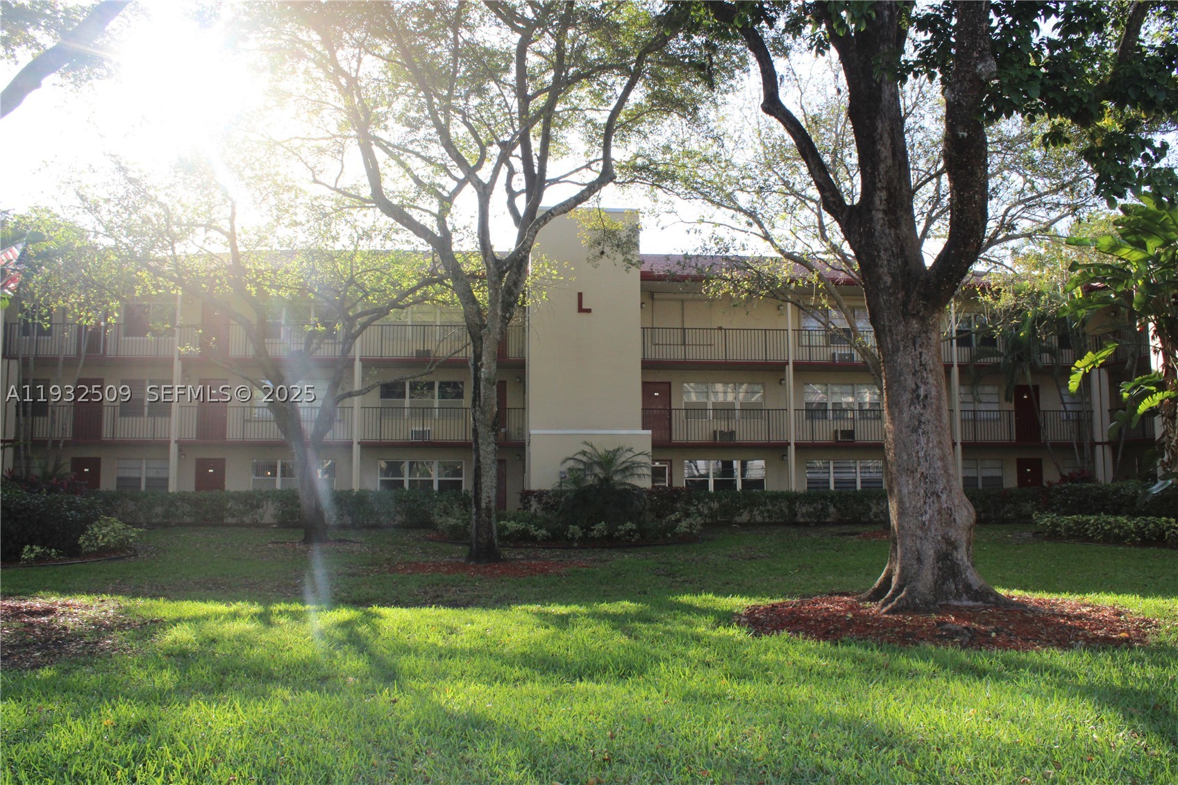 NEW HAMPTON AT CENTURY VI - Residential