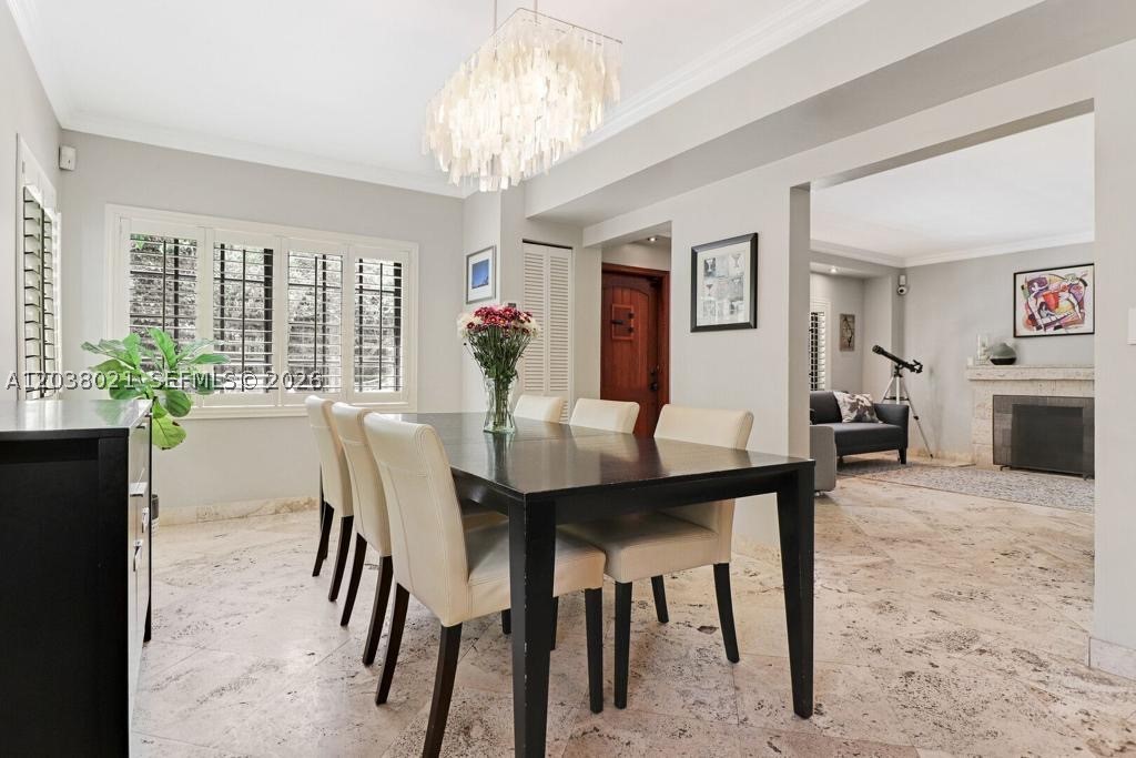 BRICKELL ESTATES - Residential Lease