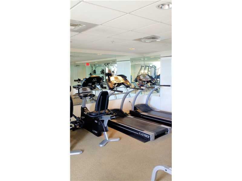 BRICKELL VISTA CONDO - Residential Lease