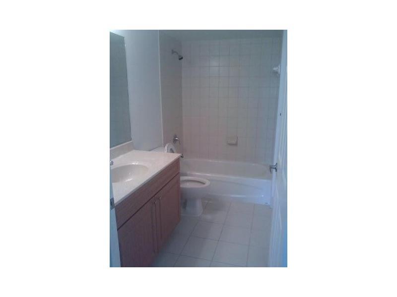 BRICKELL VISTA CONDO - Residential Lease