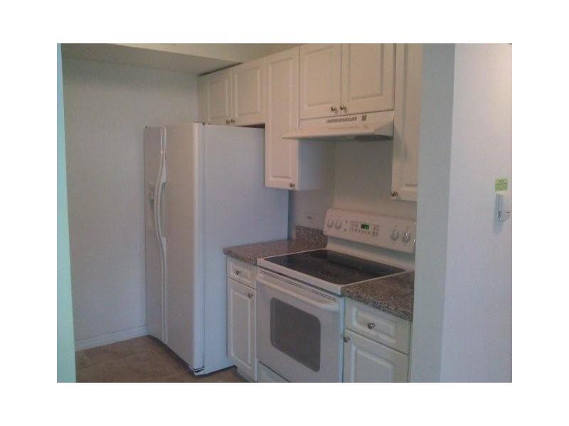 BRICKELL VISTA CONDO - Residential Lease
