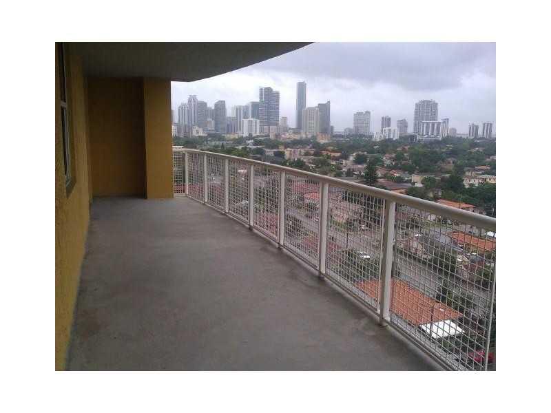 BRICKELL VISTA CONDO - Residential Lease