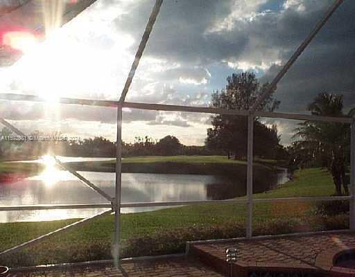 BOCA GREENS 8 - Residential