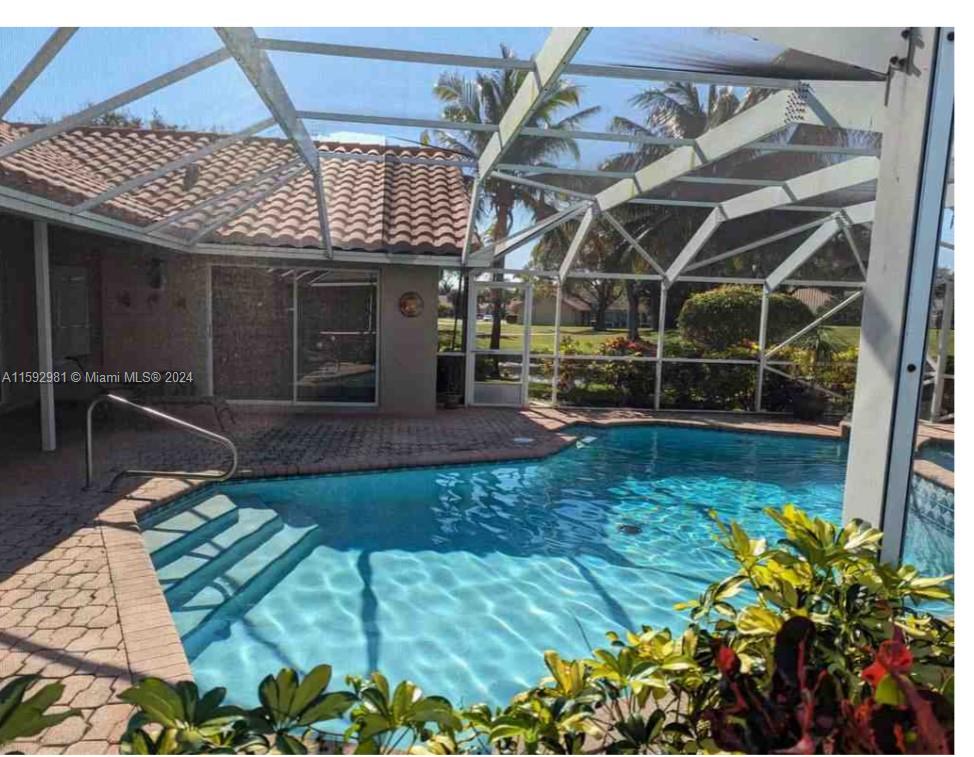 BOCA GREENS 8 - Residential