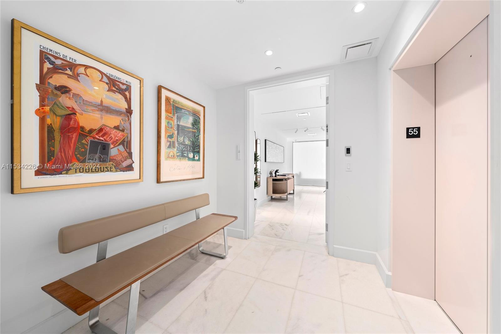ESCOTTONIA PARK - Residential