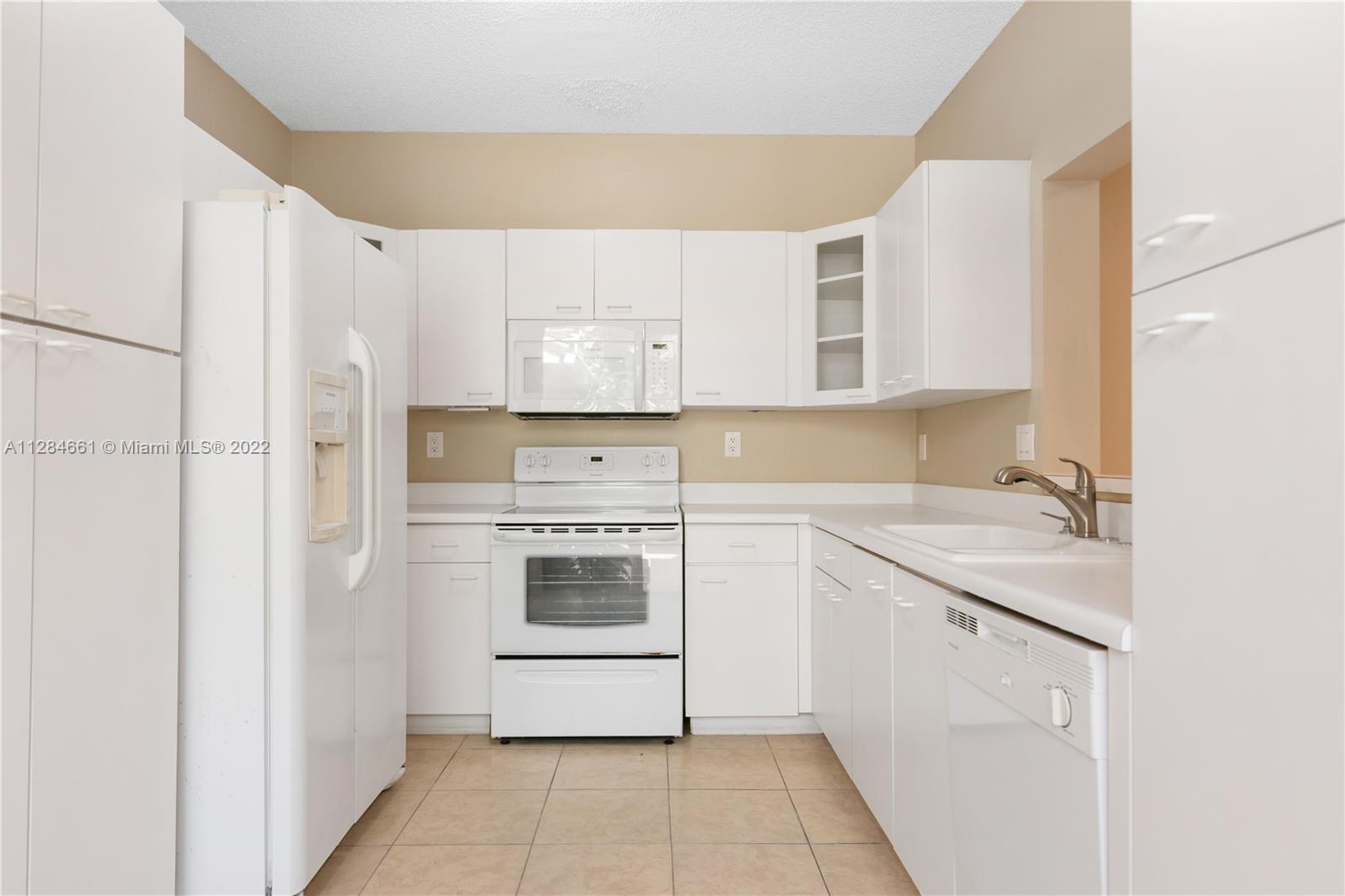 WESTLAKE VILLAGE PLAT - Residential