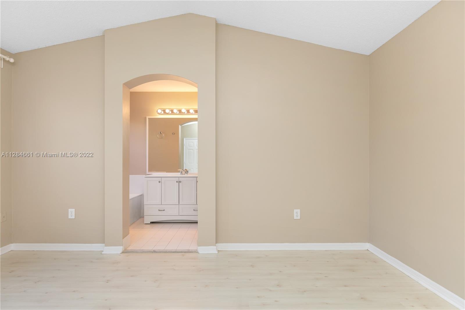 WESTLAKE VILLAGE PLAT - Residential