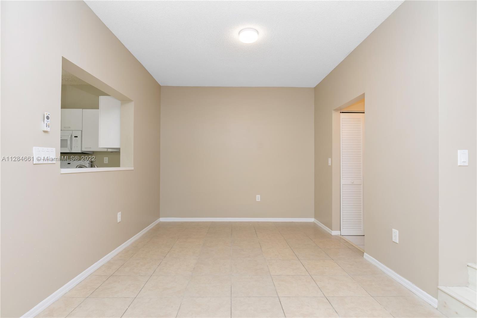 WESTLAKE VILLAGE PLAT - Residential
