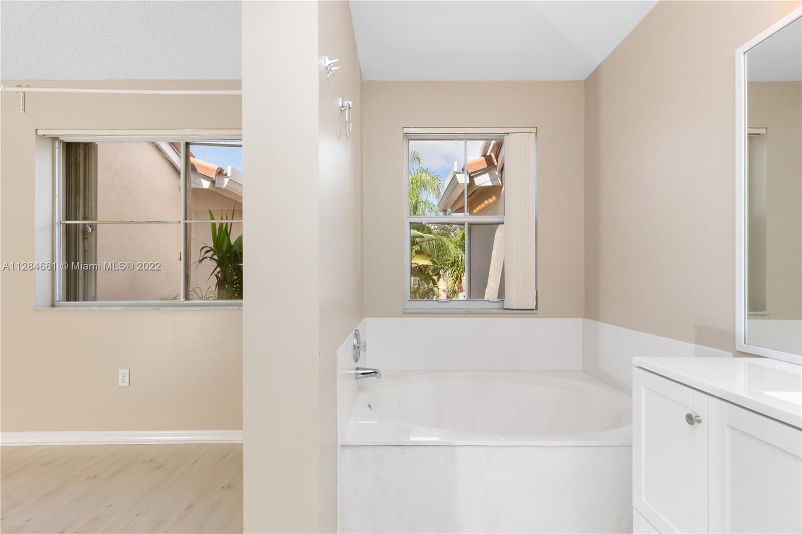 WESTLAKE VILLAGE PLAT - Residential