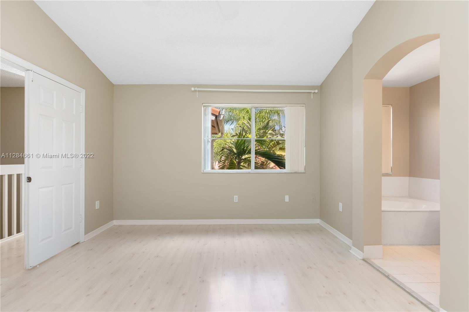 WESTLAKE VILLAGE PLAT - Residential