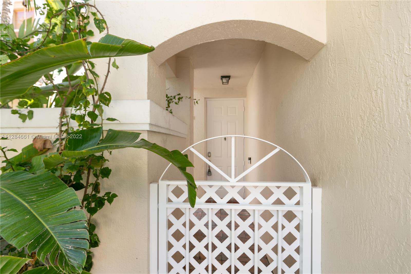 WESTLAKE VILLAGE PLAT - Residential