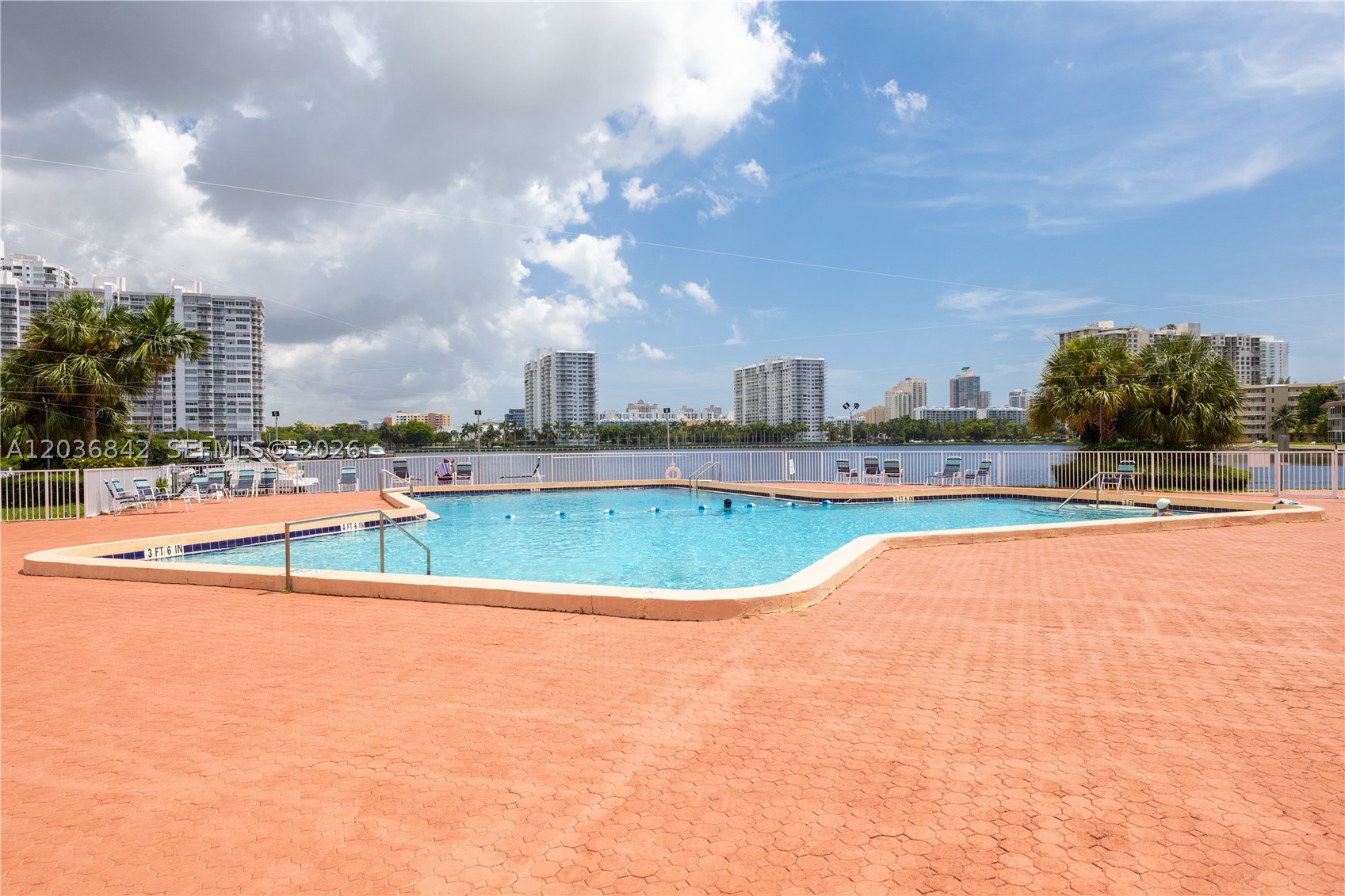 POINT EAST SEC III CONDO - Residential