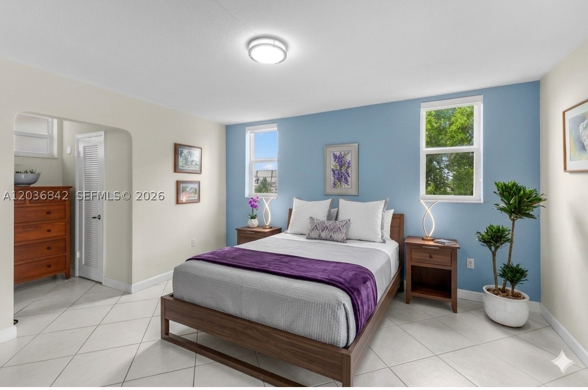 POINT EAST SEC III CONDO - Residential