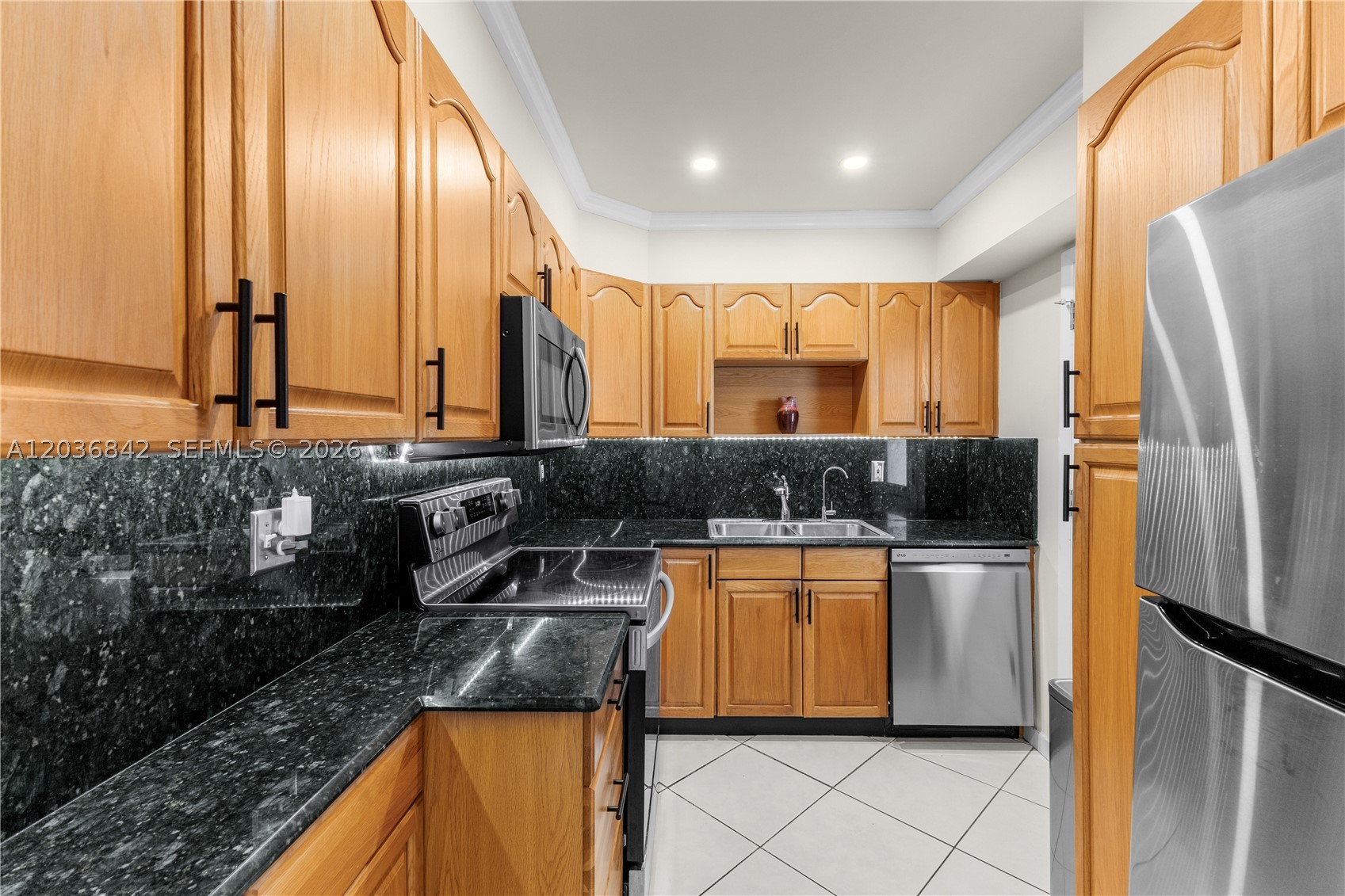 POINT EAST SEC III CONDO - Residential