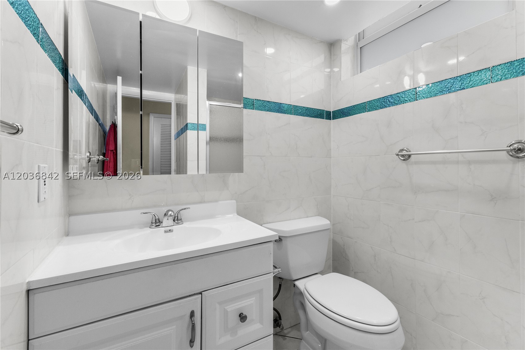 POINT EAST SEC III CONDO - Residential