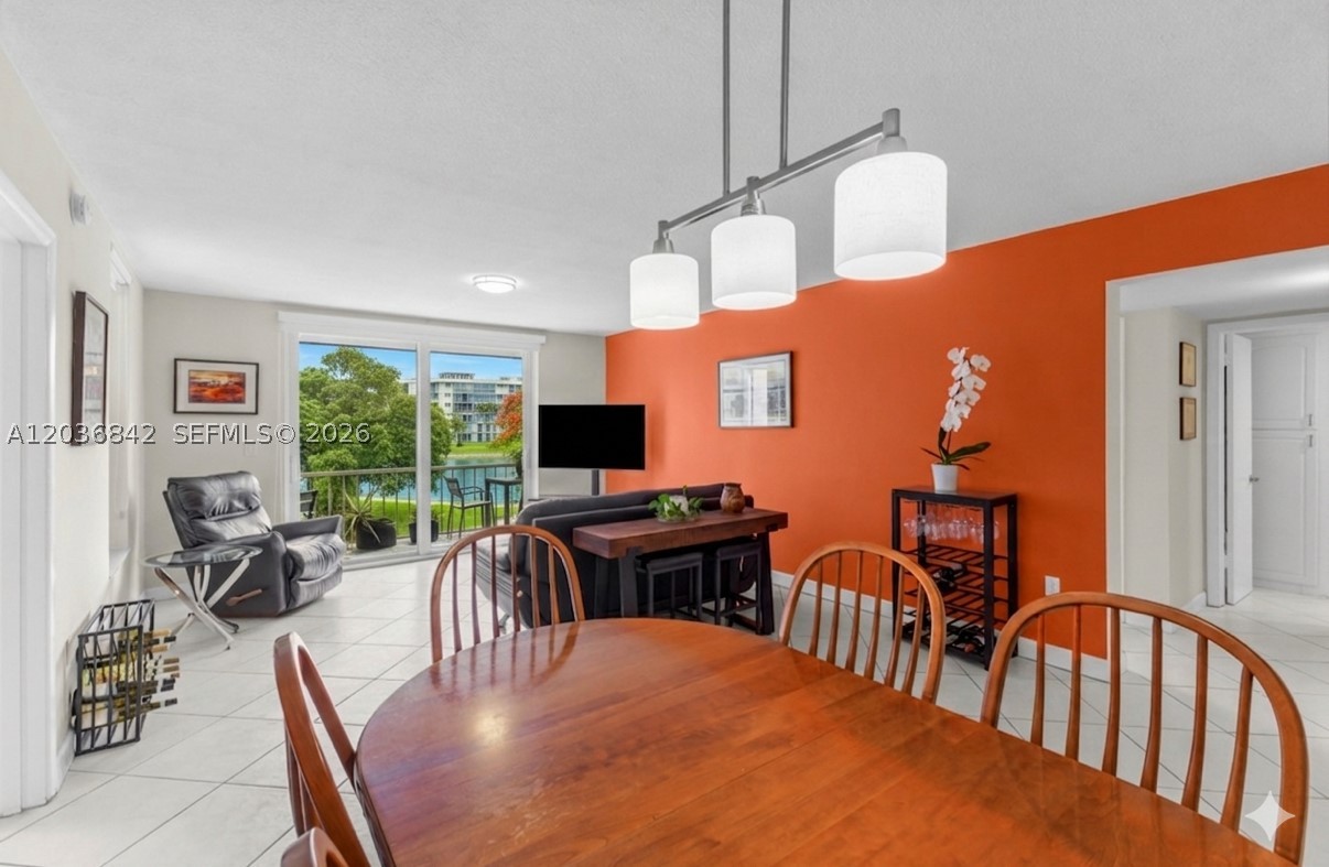 POINT EAST SEC III CONDO - Residential