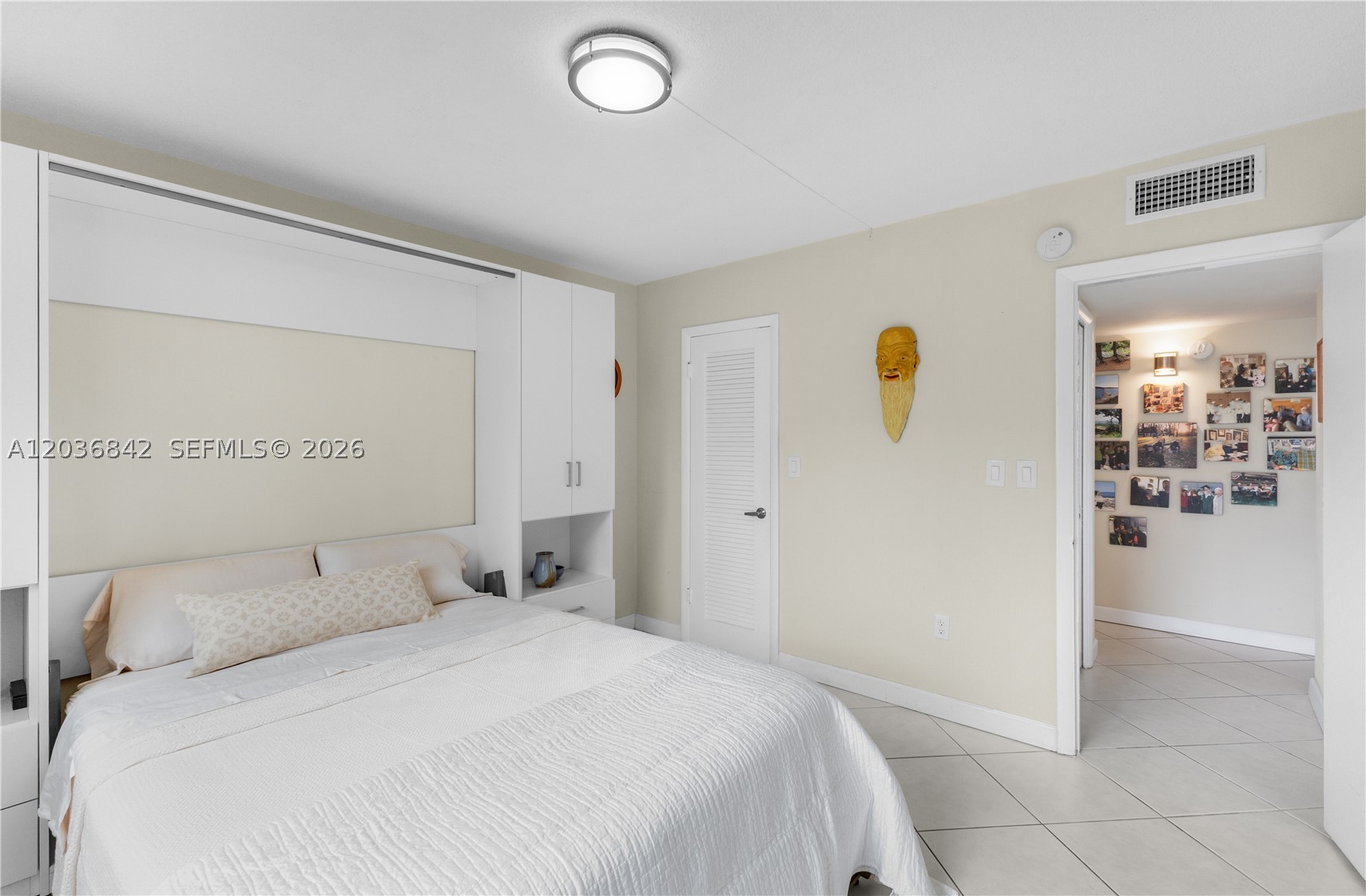 POINT EAST SEC III CONDO - Residential