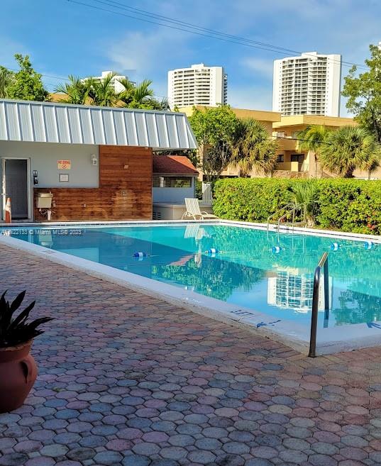 EDEN ISLES CONDO NO 7 - Residential