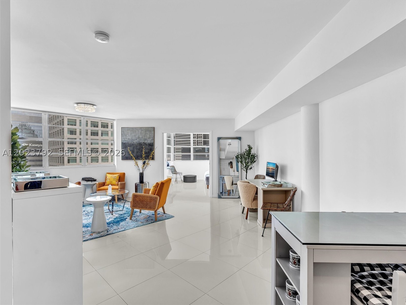 FOUR AMBASSADORS CONDO PH - Residential