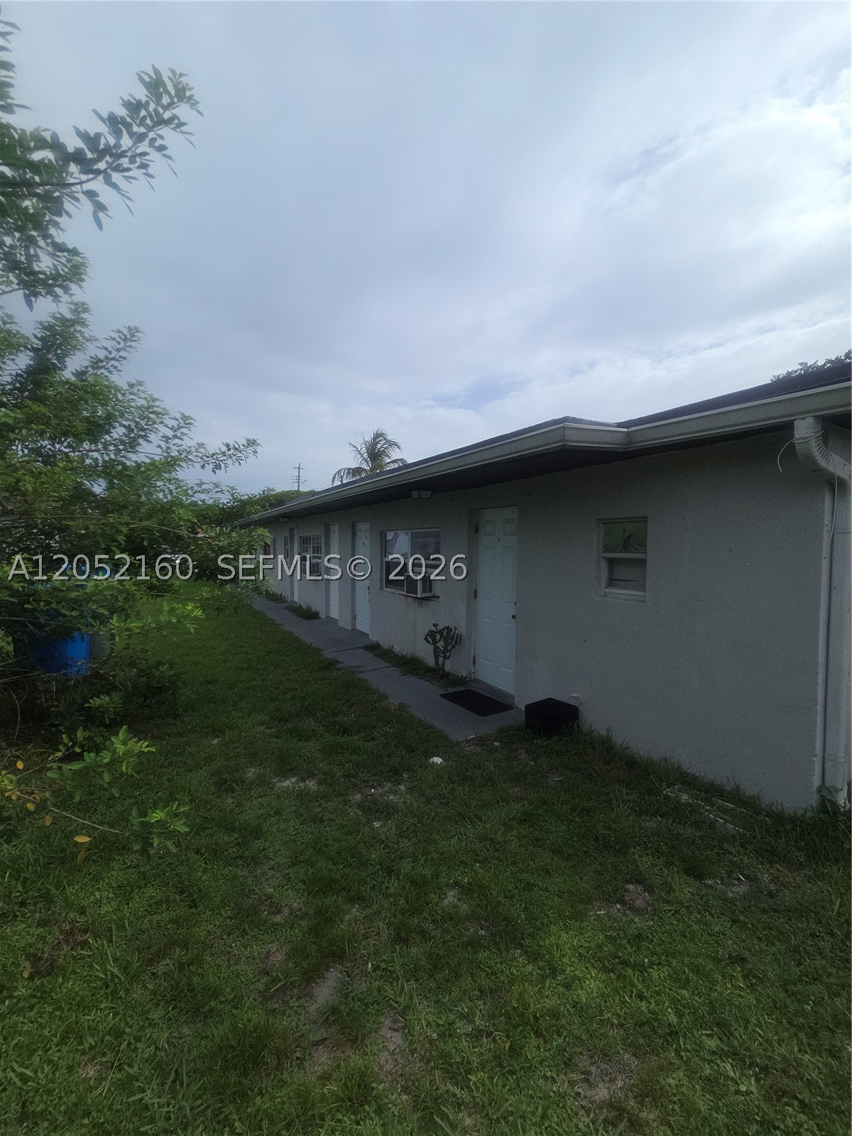 CARVER RANCHES - Residential Lease