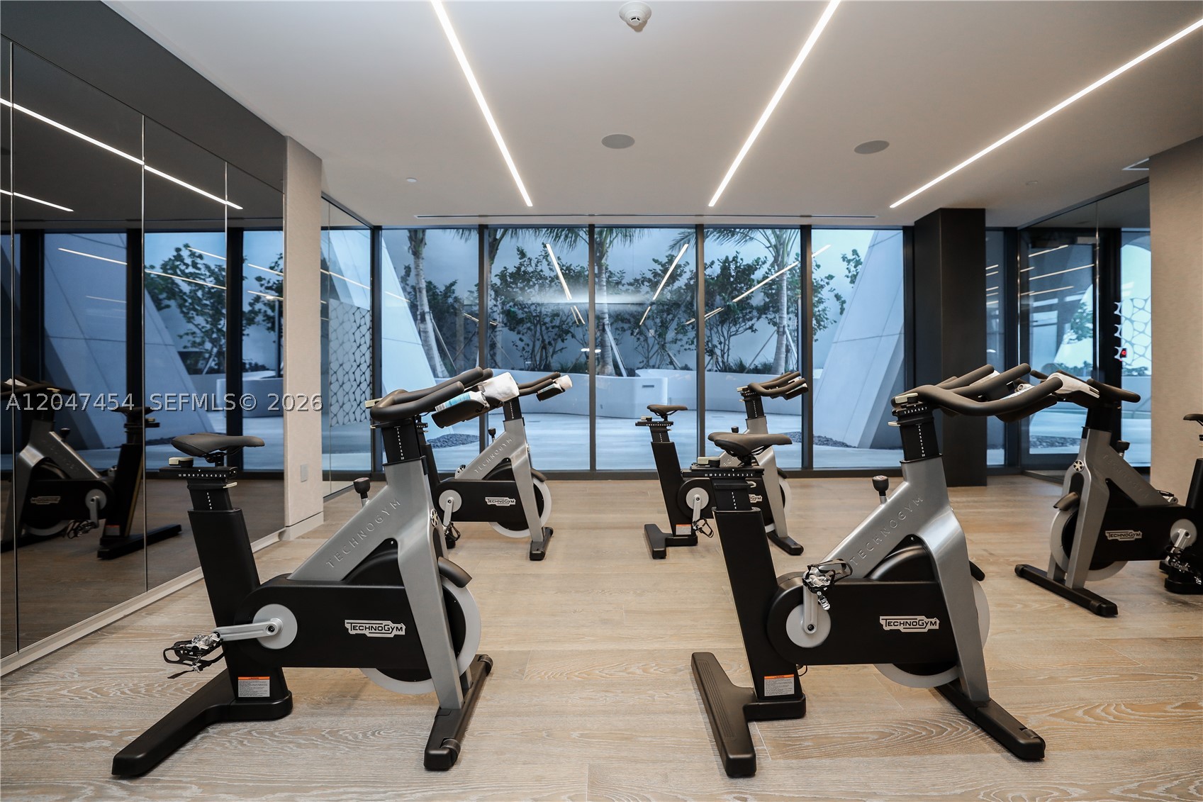 ONE THOUSAND MUSEUM CONDO - Residential