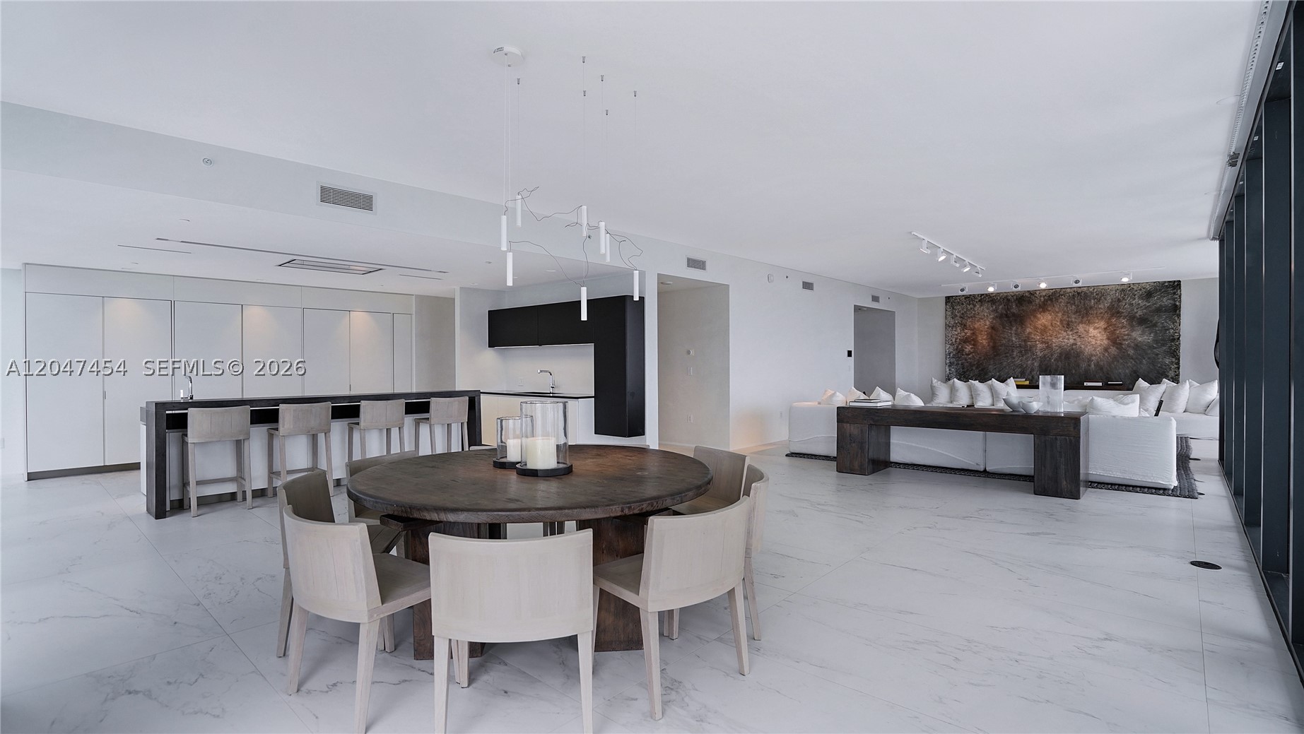 ONE THOUSAND MUSEUM CONDO - Residential