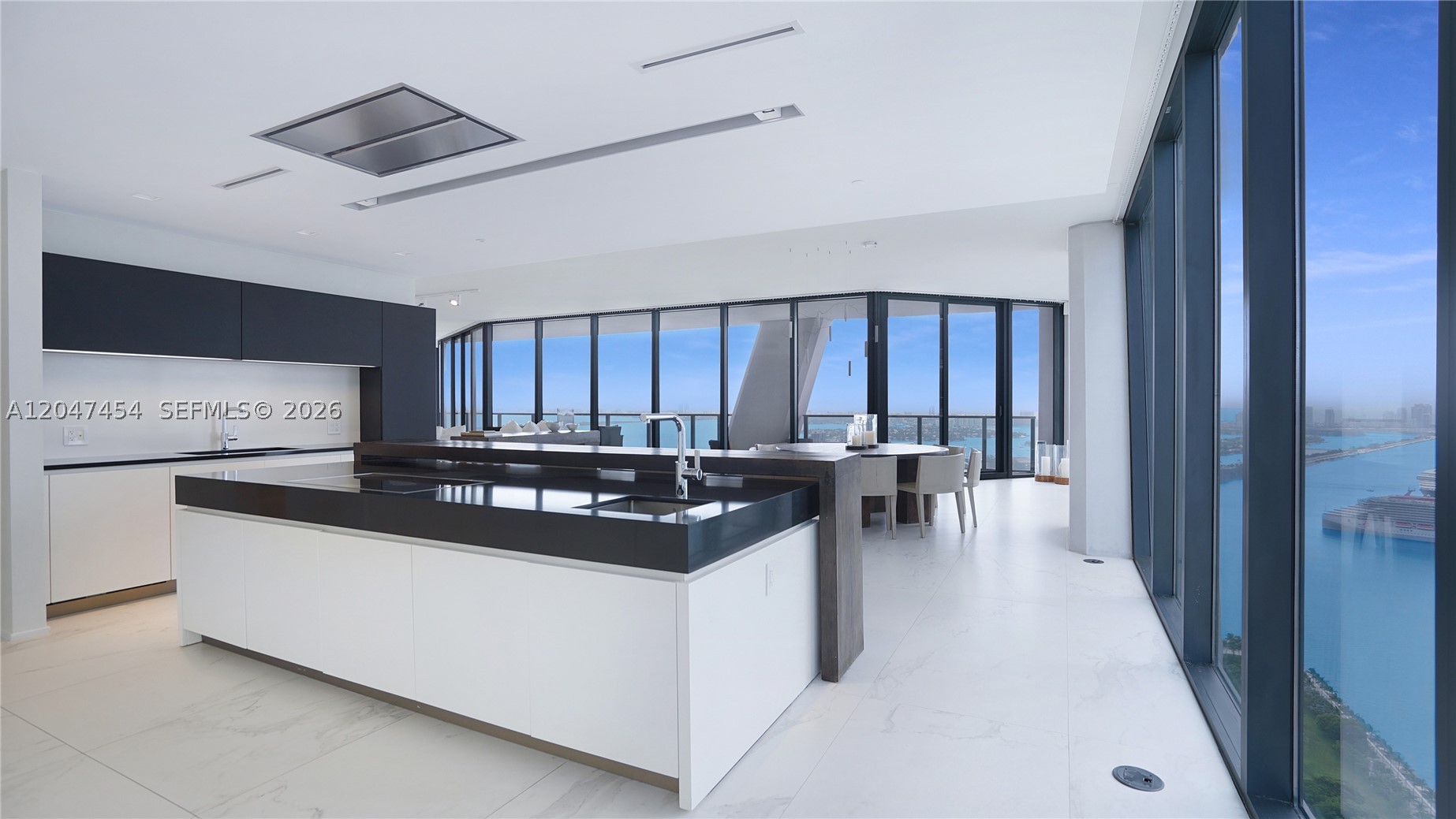 ONE THOUSAND MUSEUM CONDO - Residential