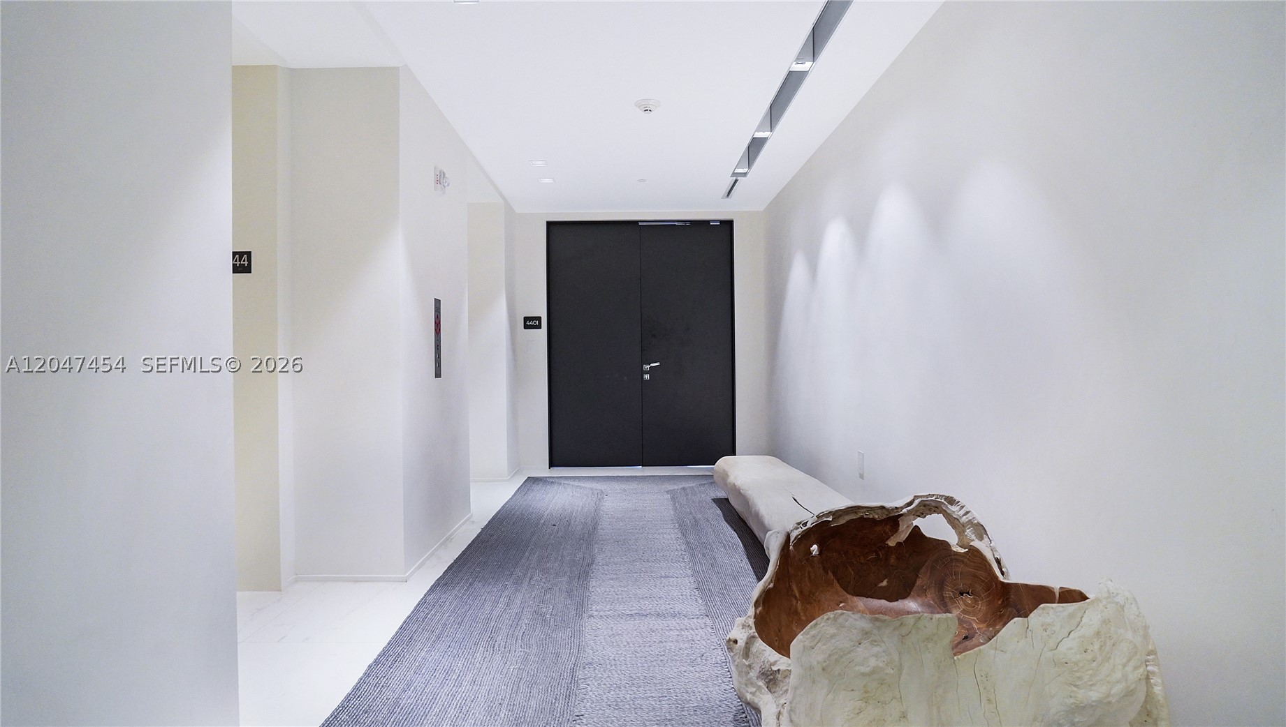 ONE THOUSAND MUSEUM CONDO - Residential