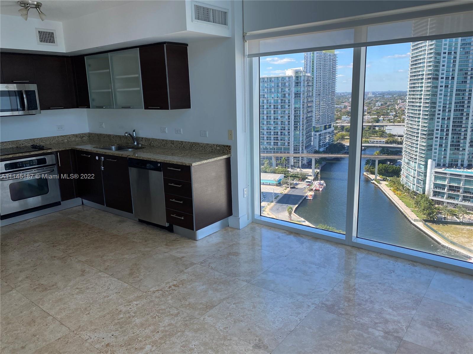 BRICKELL ON THE RIVER S T - Residential