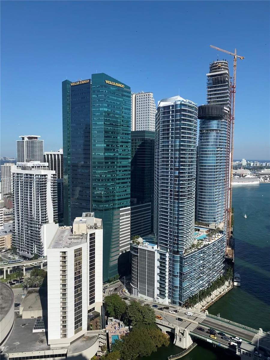 BRICKELL ON THE RIVER S T - Residential