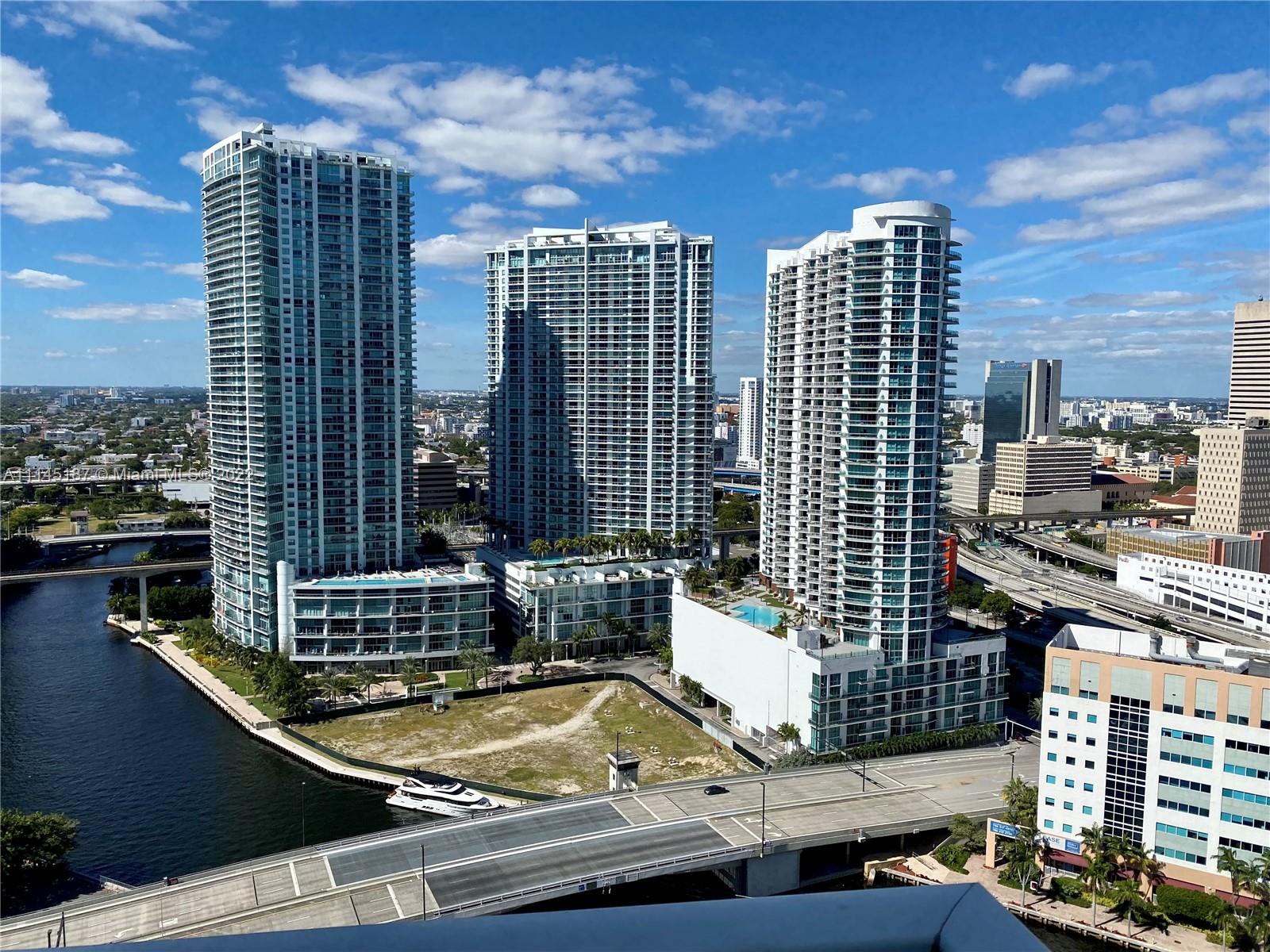 BRICKELL ON THE RIVER S T - Residential