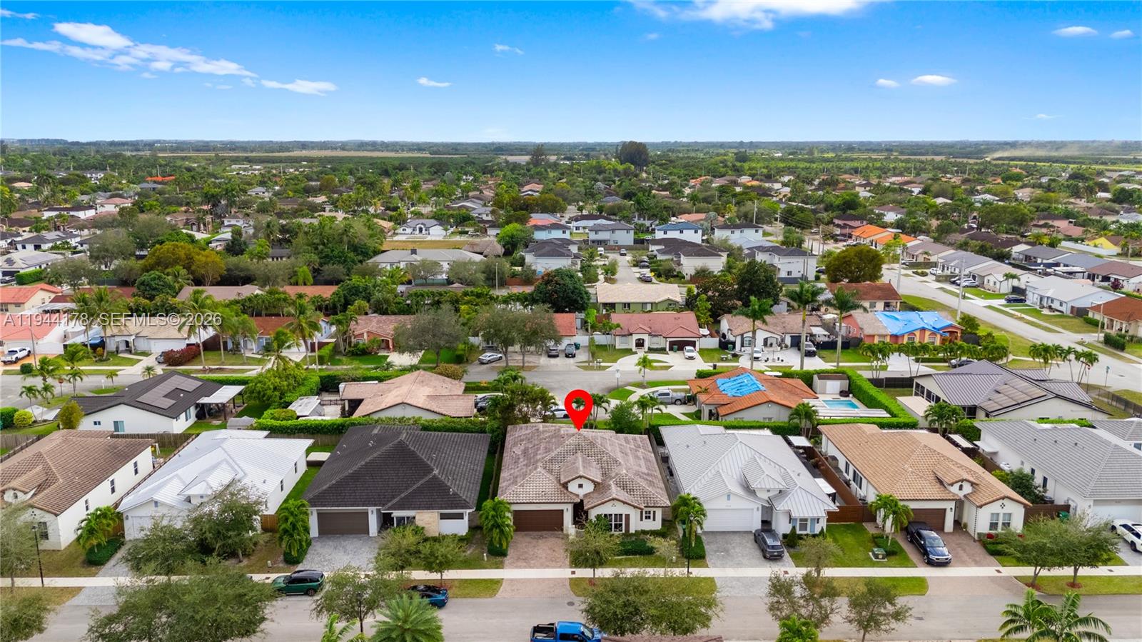 VENETIAN PARC - Residential