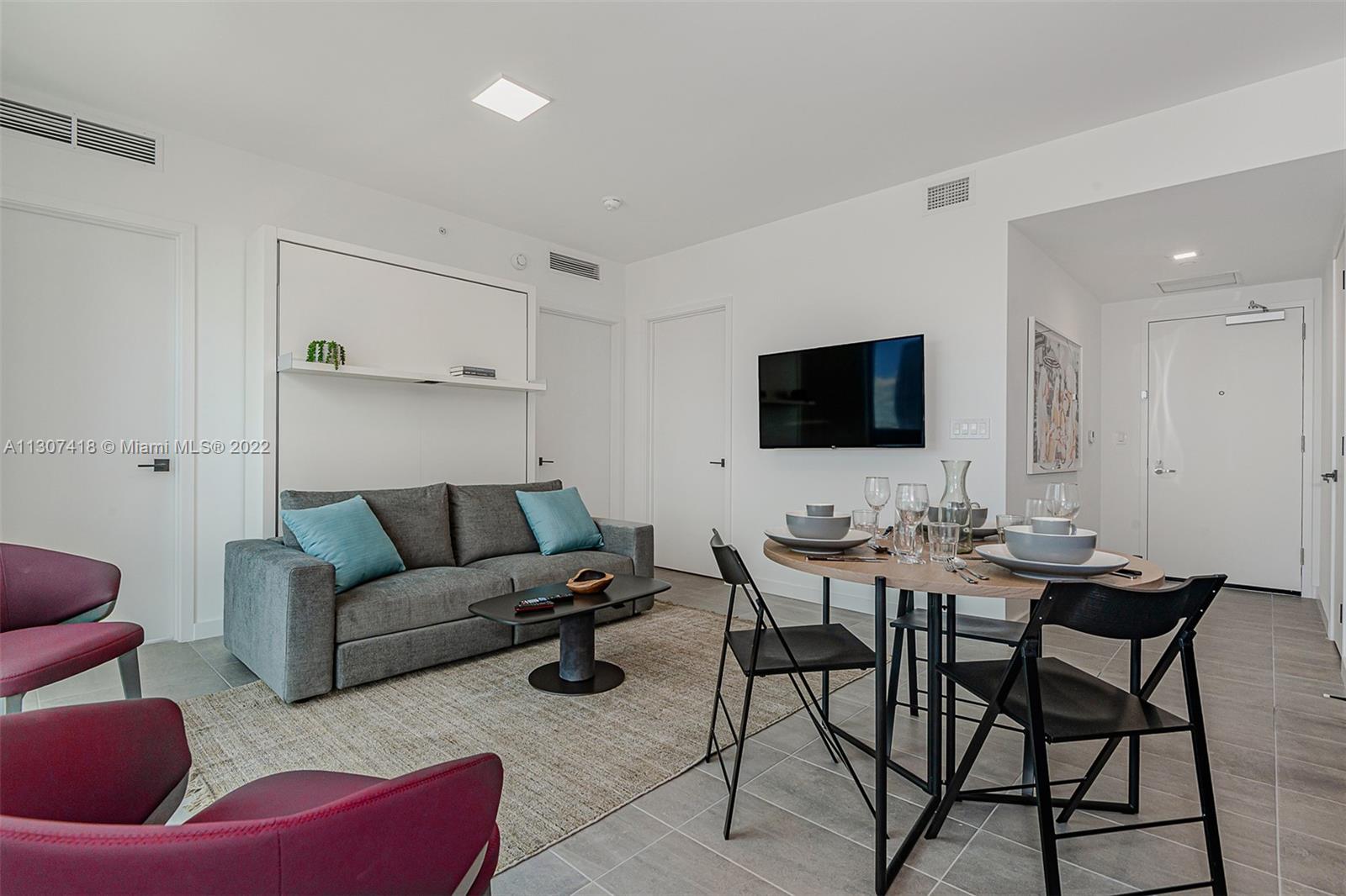 YOTEL PAD - Residential