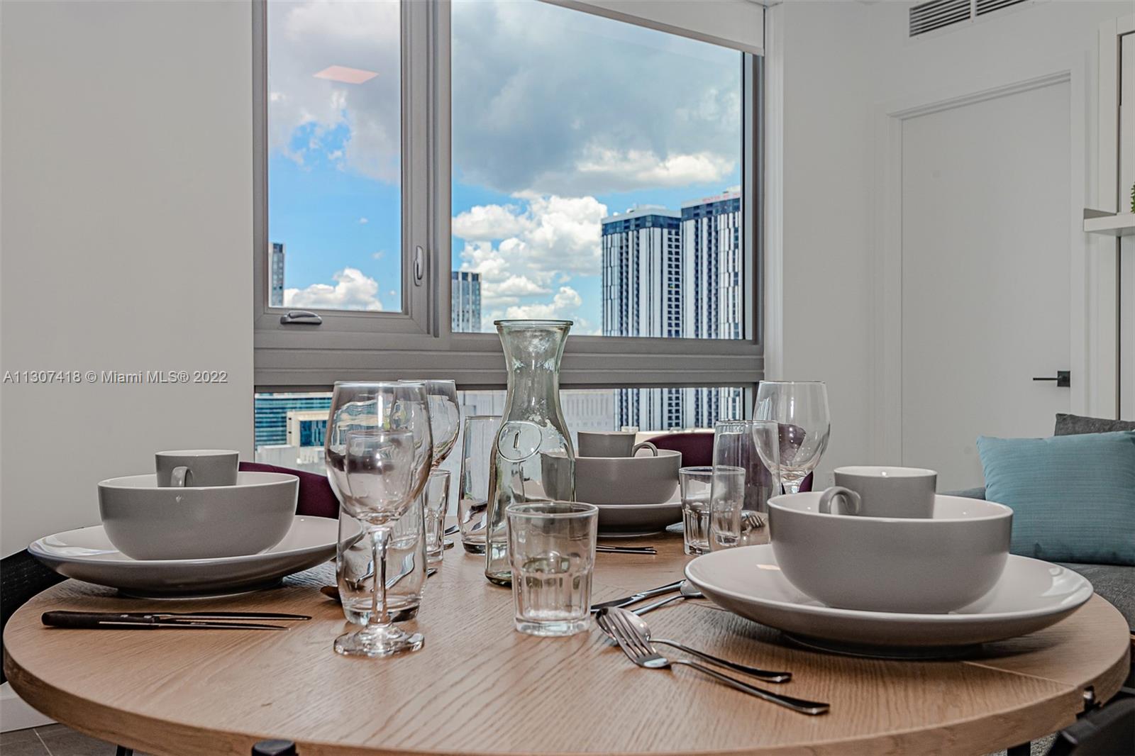 YOTEL PAD - Residential