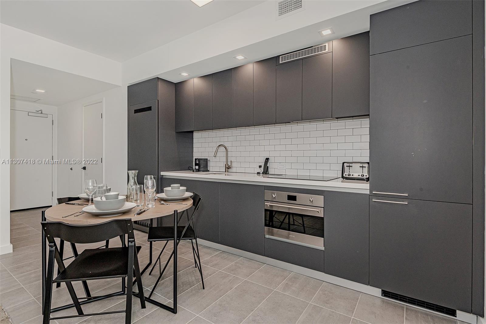 YOTEL PAD - Residential