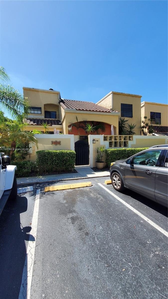 MARINER VILLAGE TH CONDO - Residential