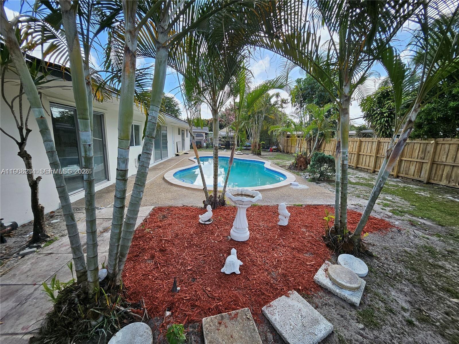 PLANTATION PARK FIFTH ADD - Residential