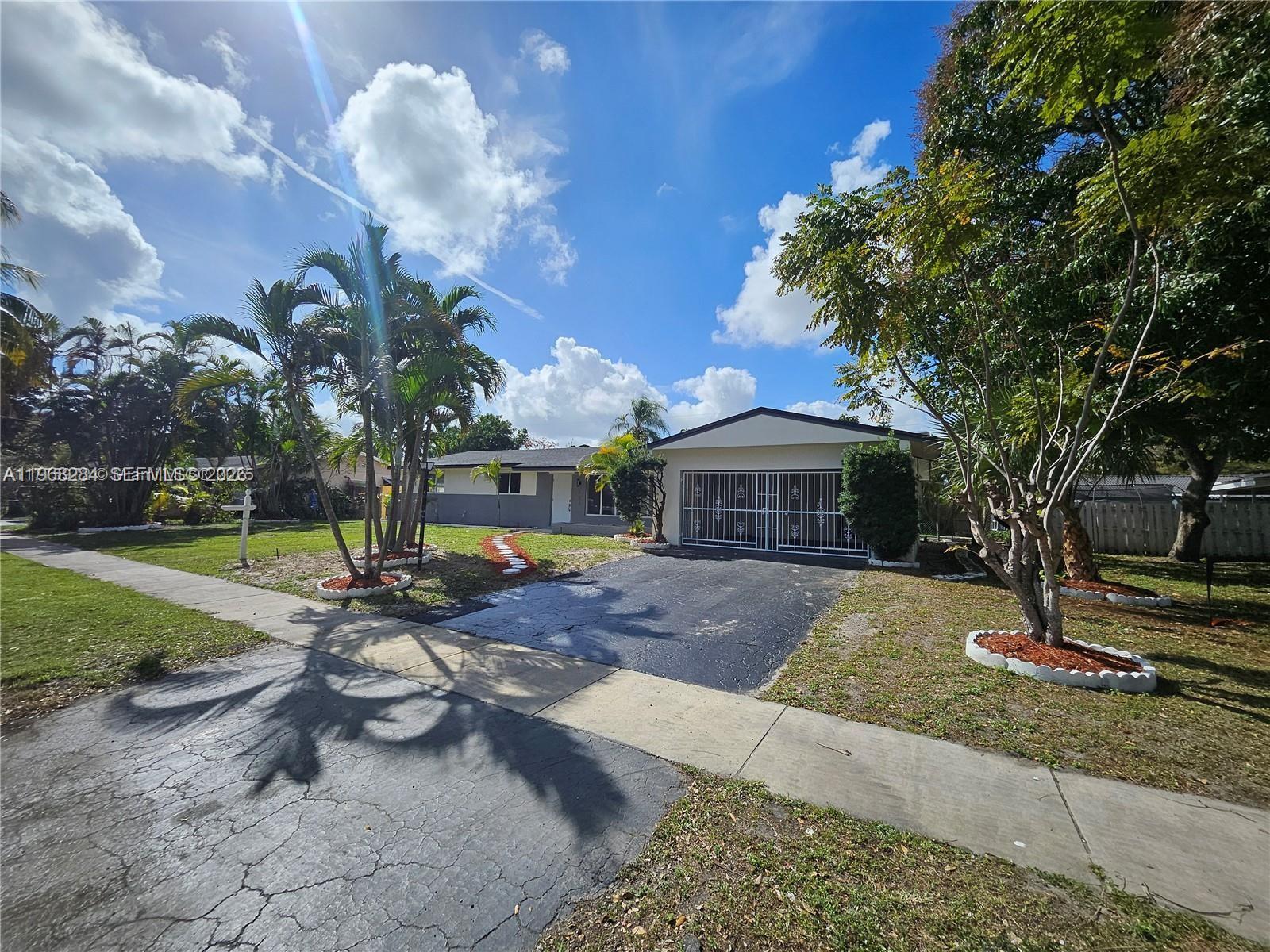 PLANTATION PARK FIFTH ADD - Residential