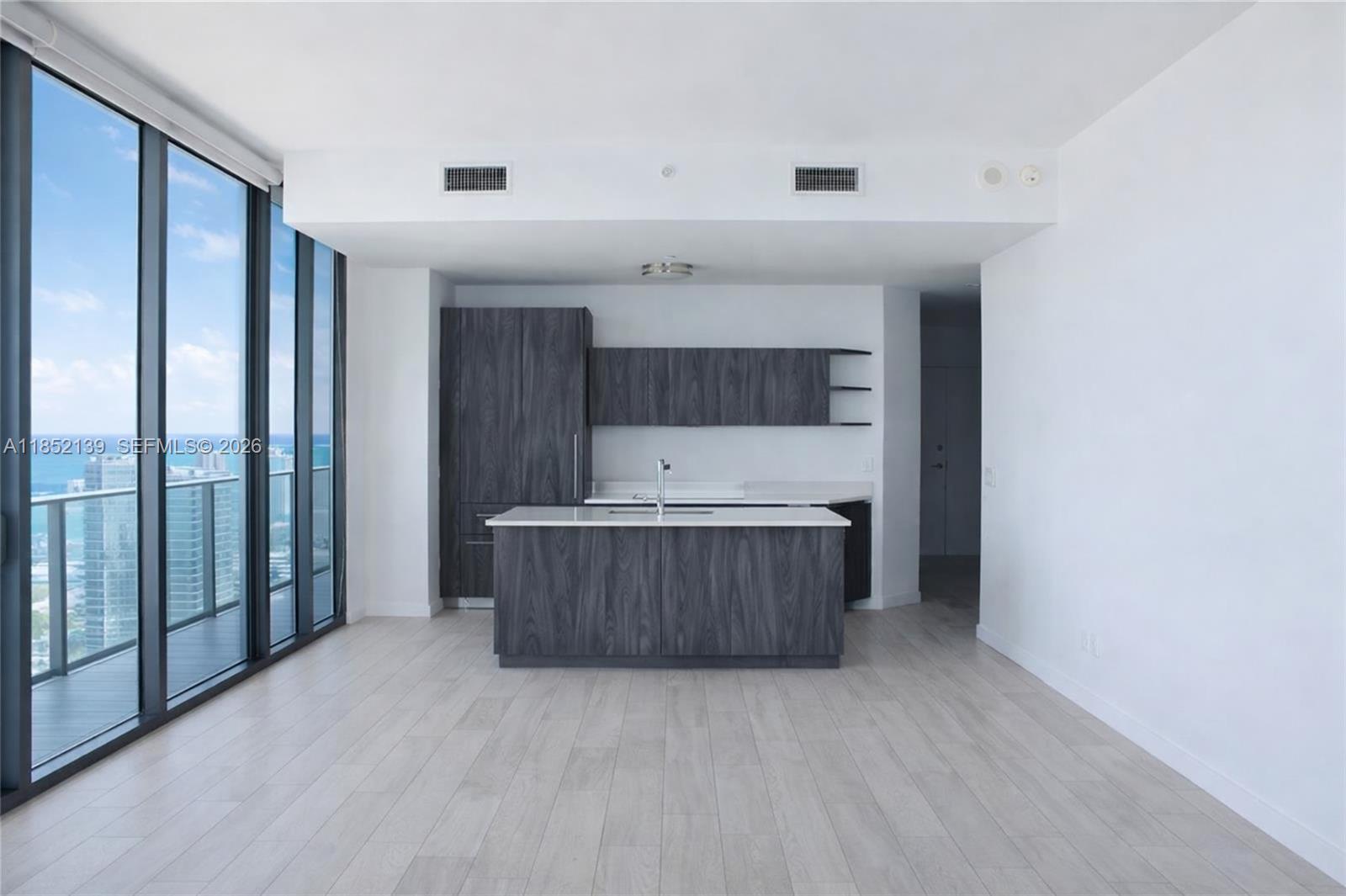 GRAN PARAISO CONDO - Residential
