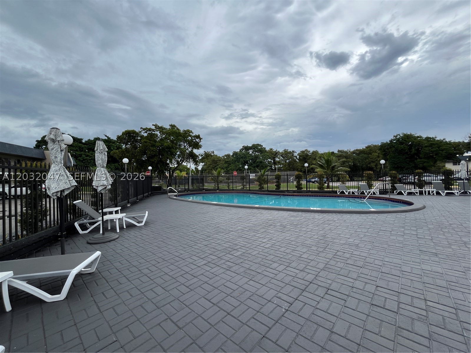 VERSAILLES GARDENS CONDO - Residential Lease
