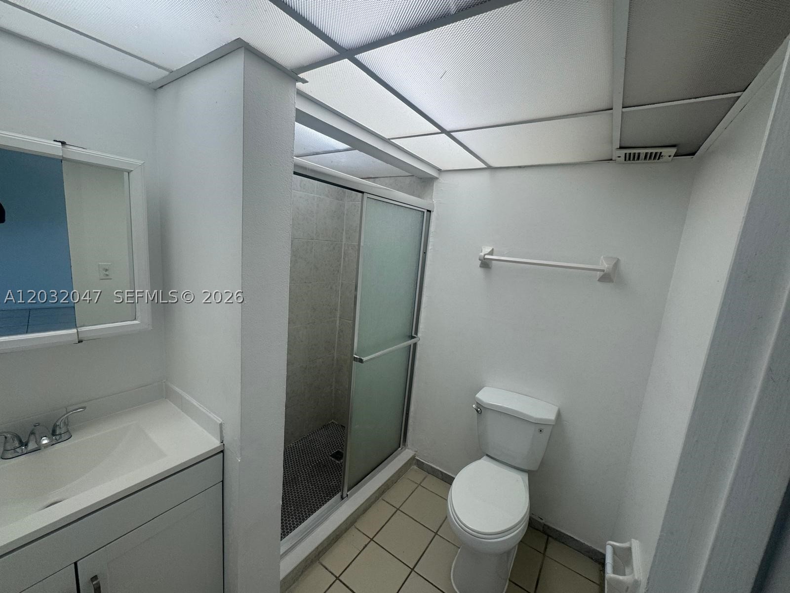 VERSAILLES GARDENS CONDO - Residential Lease
