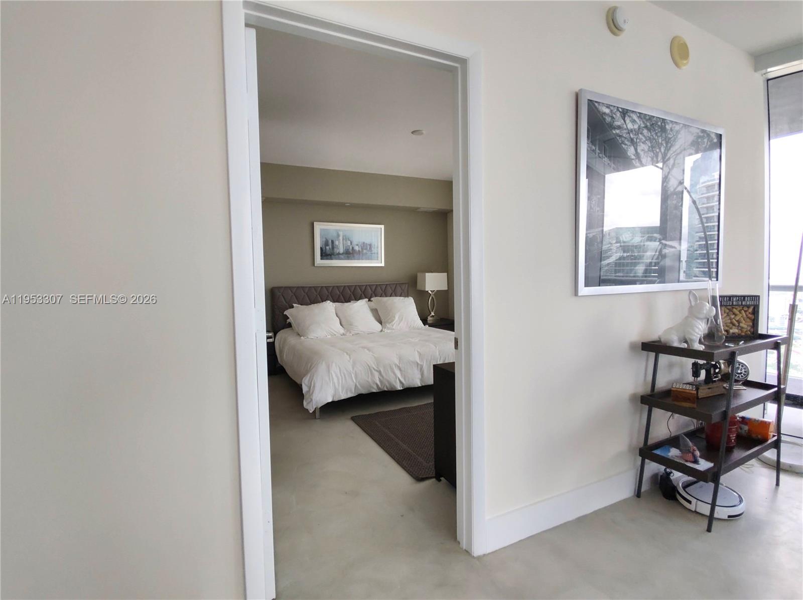 ICONBRICKELL CONDO NO 1 - Residential