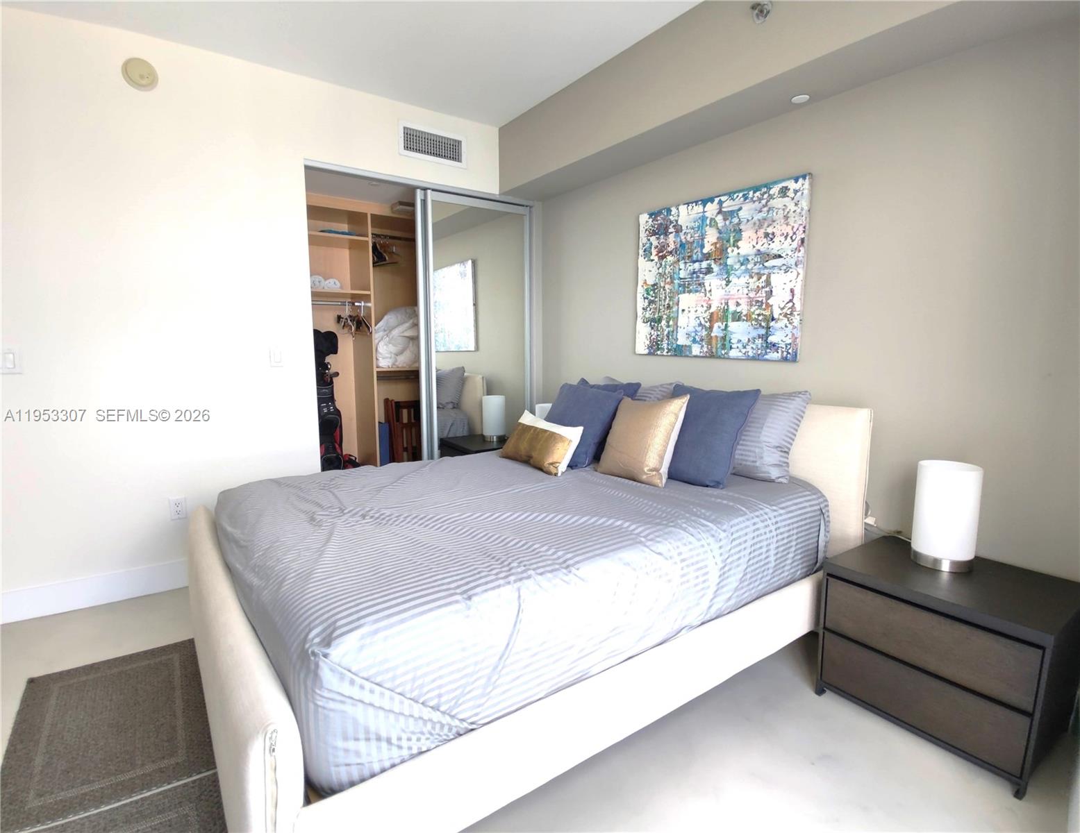 ICONBRICKELL CONDO NO 1 - Residential