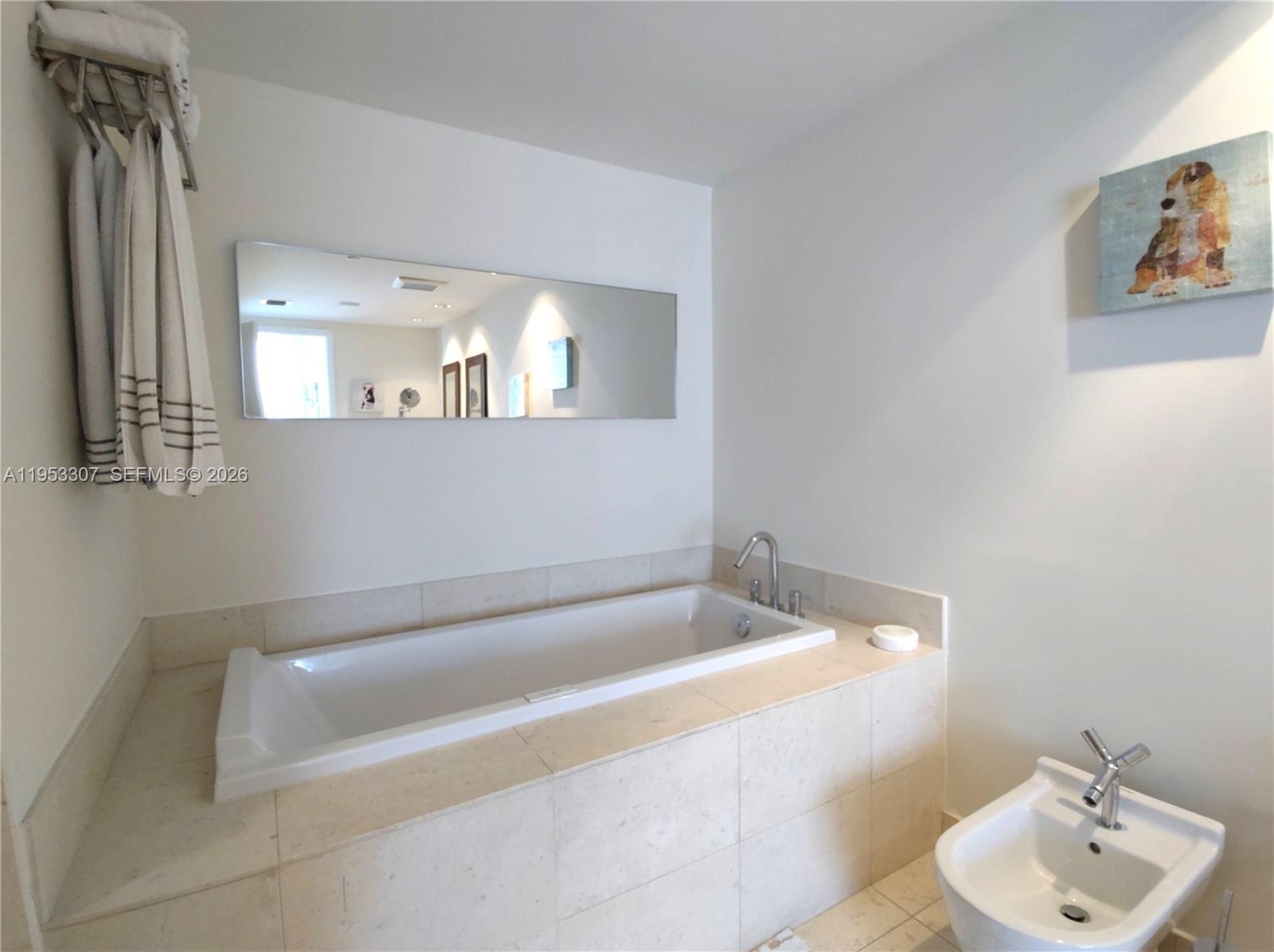 ICONBRICKELL CONDO NO 1 - Residential