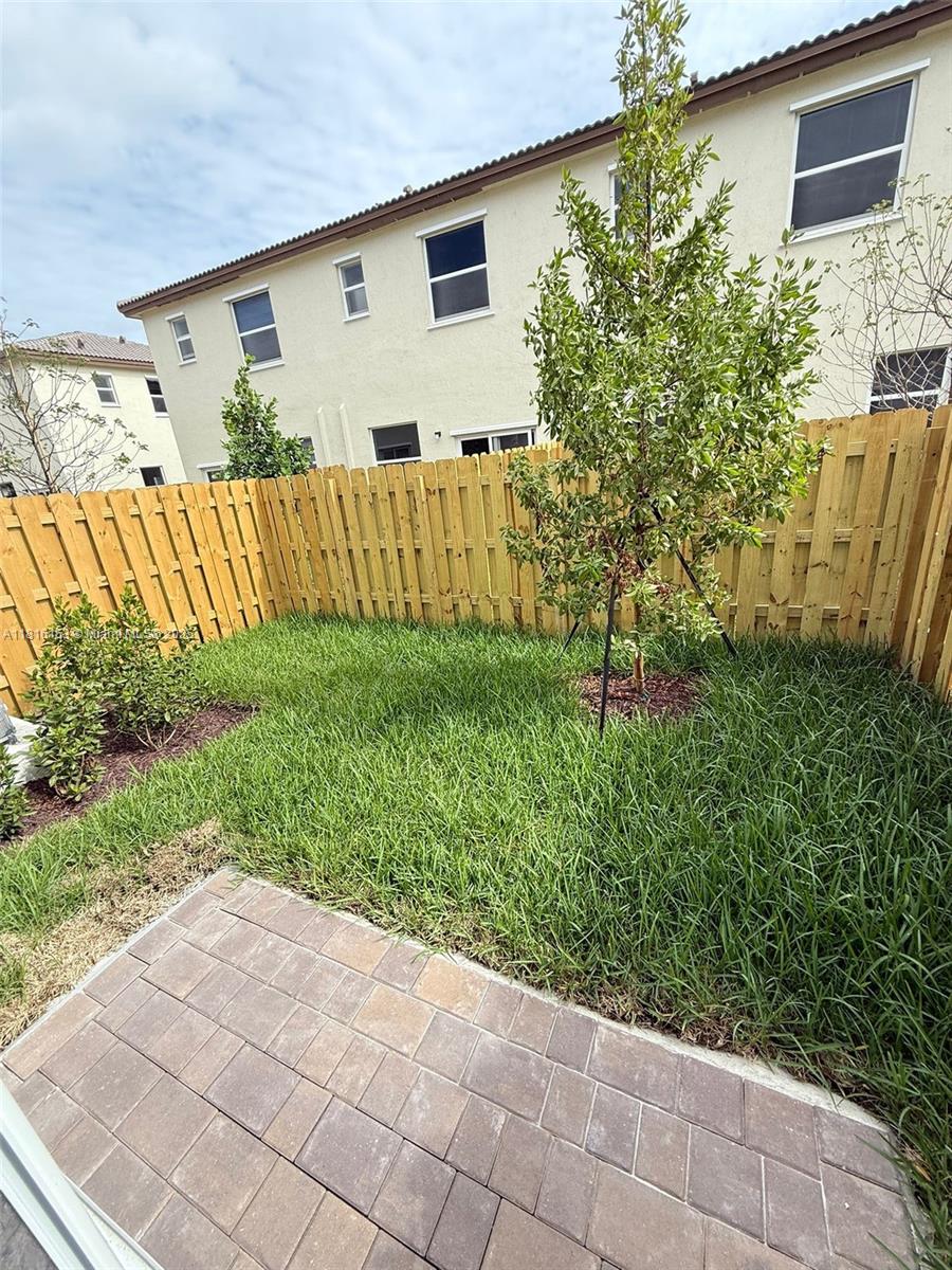 Altamira - Residential Lease
