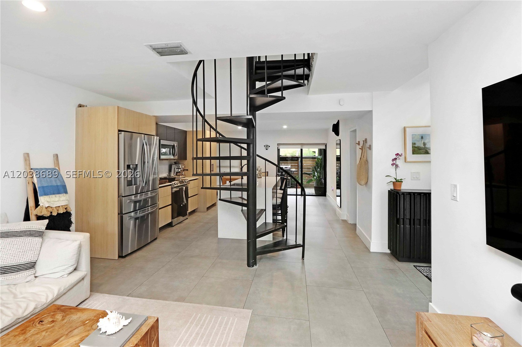 PENT HOMESTEAD - Residential Lease