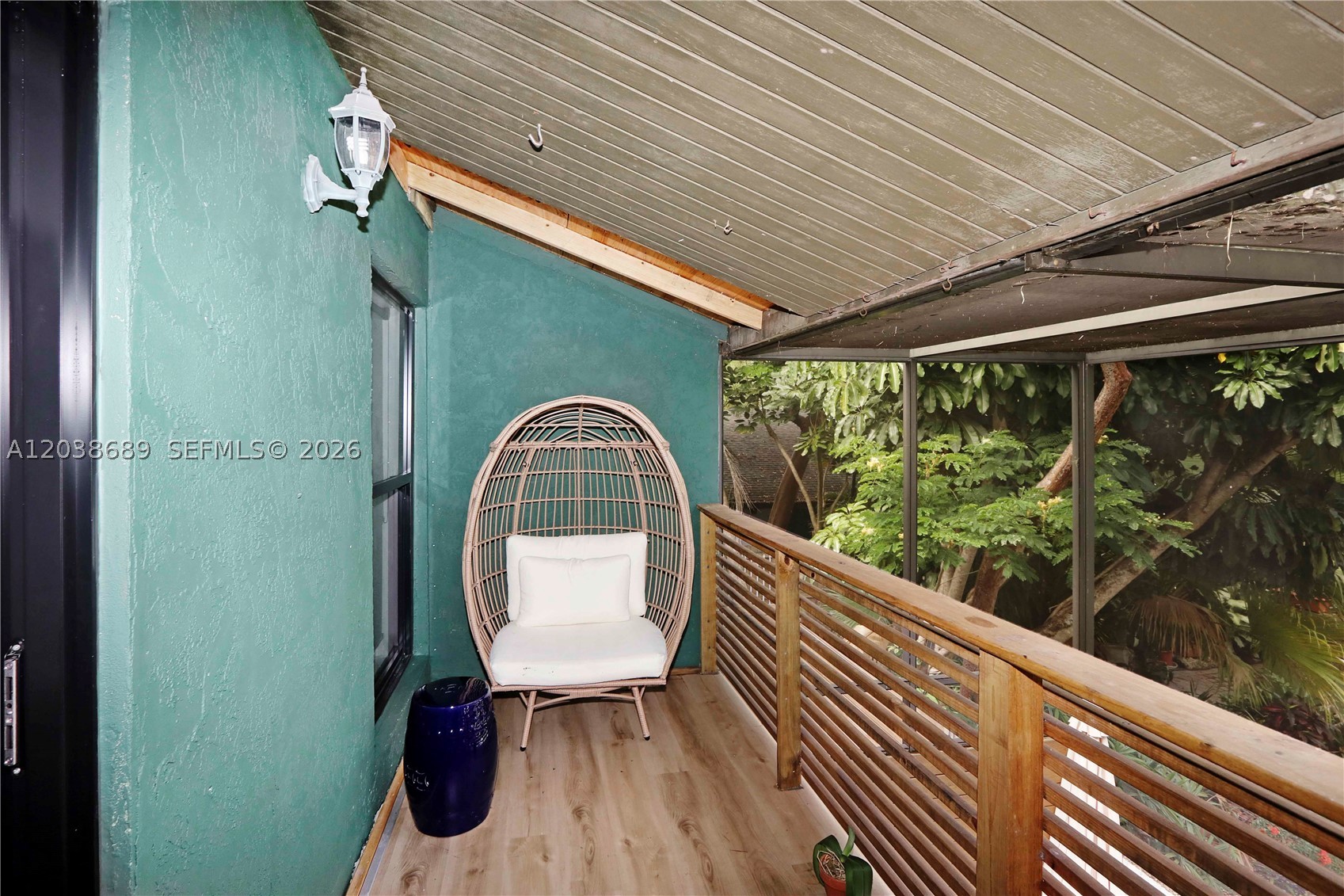 PENT HOMESTEAD - Residential Lease