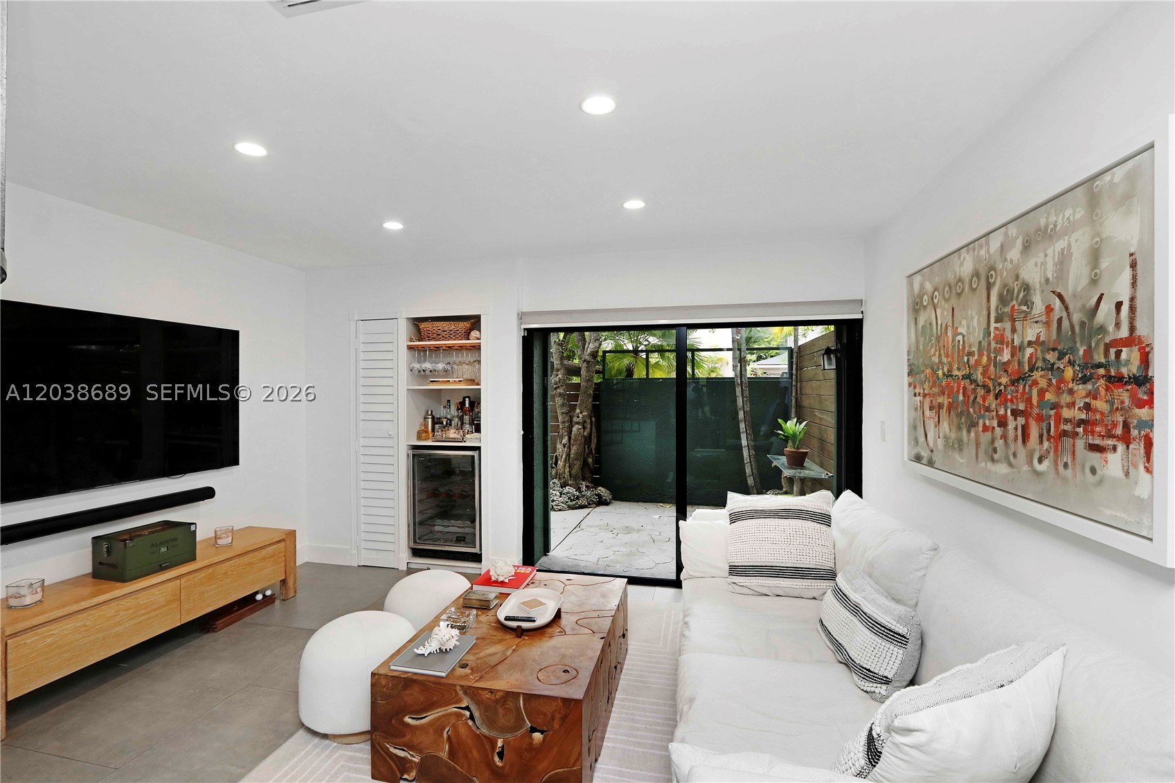 PENT HOMESTEAD - Residential Lease